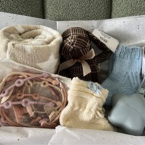 Kids Cozy Cream Knit Booties - Unbranded